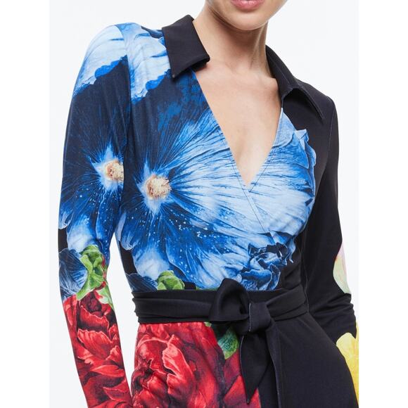 Alice + Olivia Melina Wide Leg Jumpsuit Long Sleeve Black Floral Size 6 - Picture 2 of 13